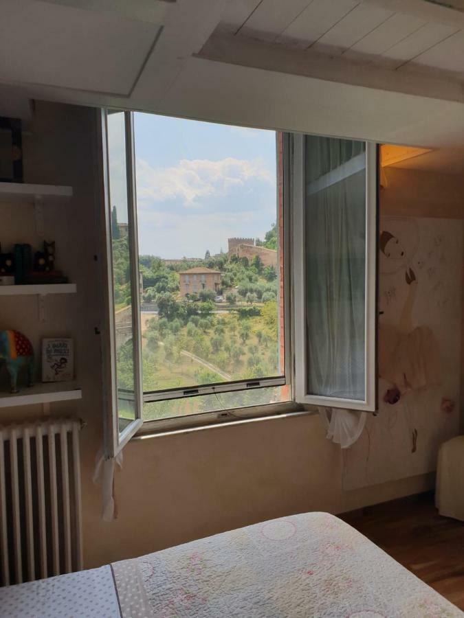 Ferienwohnung Finestra Sul Verde Siena Exterior foto