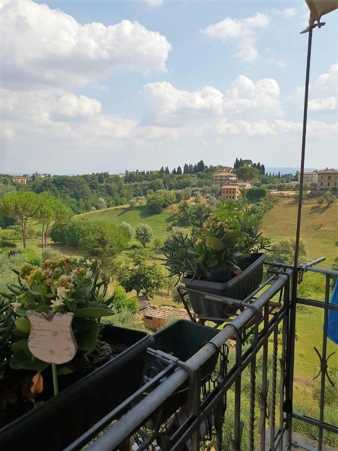 Ferienwohnung Finestra Sul Verde Siena Exterior foto